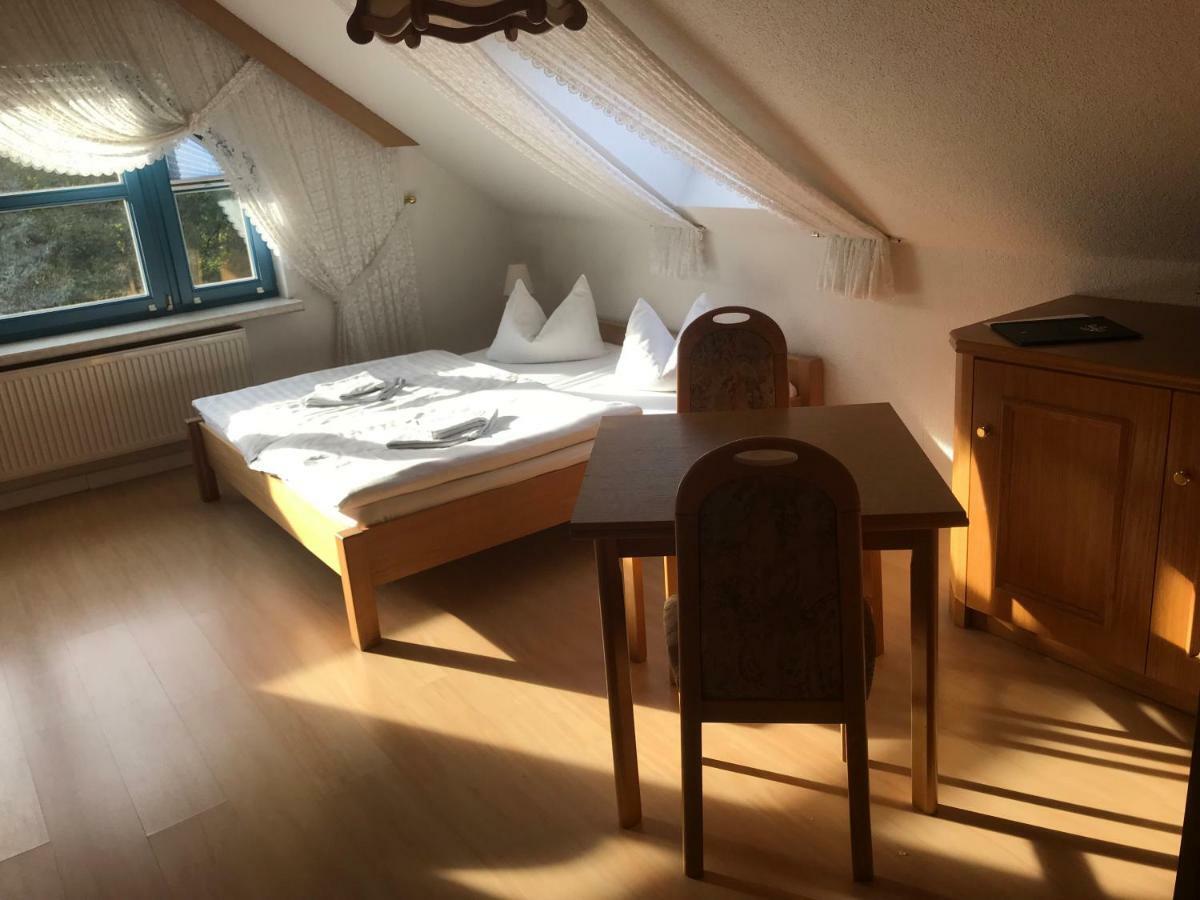 Neuhausen  Landpension Germania מראה חיצוני תמונה